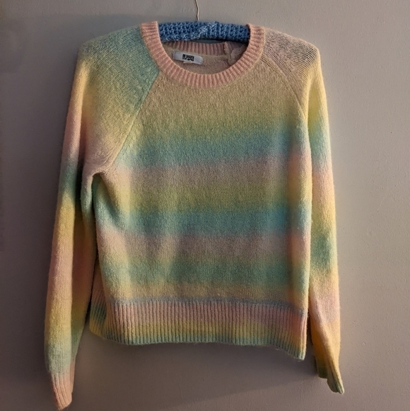 BB Dakota Steve Madden Multi Color Pastel Ombre Sweater Small - Picture 2 of 5